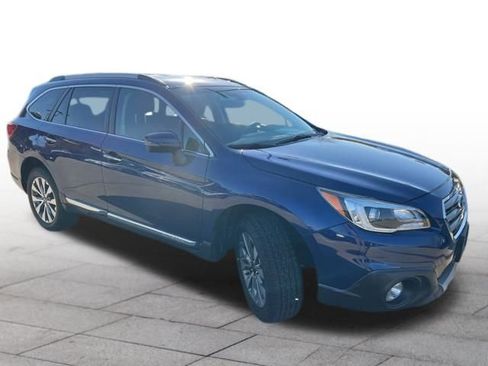 Used 2017 Subaru Outback 3.6R Touring image 1