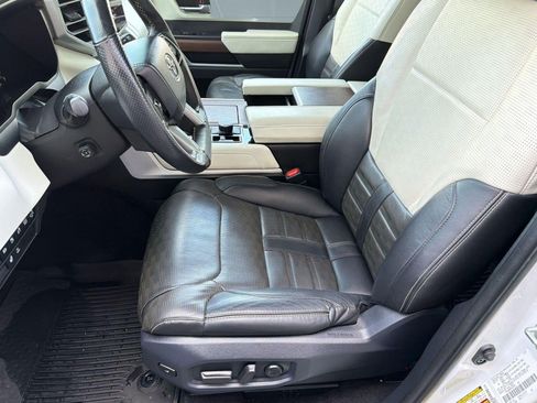 Used 2024 Toyota Sequoia Capstone AWD/4WD image 5