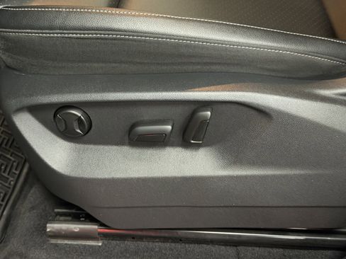 Used 2019 Volkswagen Atlas SE w/ Panoramic Sunroof Package image 19