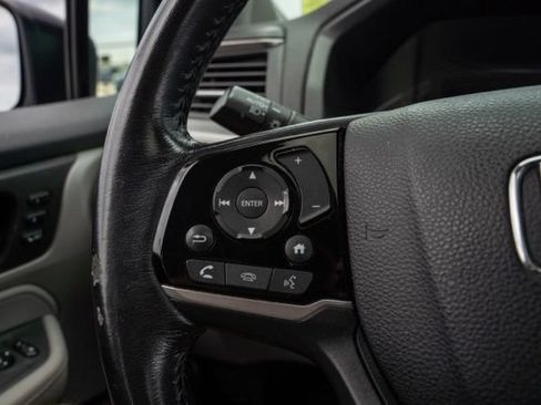 Used 2020 Honda Odyssey EX-L image 21