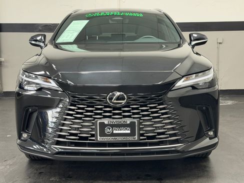 Used 2025 Lexus RX 350 FWD w/ Technology Package image 6