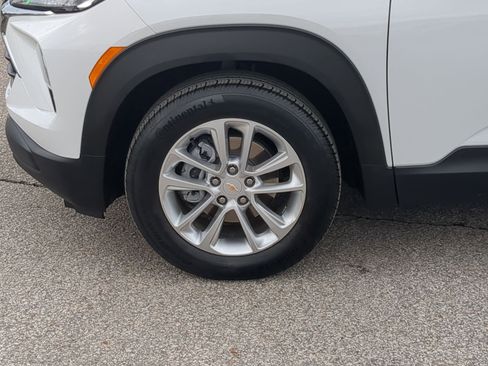 Used 2026 Chevrolet TrailBlazer LS image 11