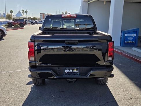 Used 2024 Chevrolet Colorado LT w/ LT Convenience Package image 5