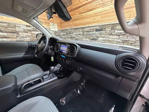Used 2023 Toyota Tacoma SR image 13