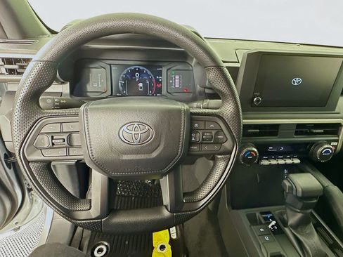 Used 2025 Toyota Tacoma SR image 11