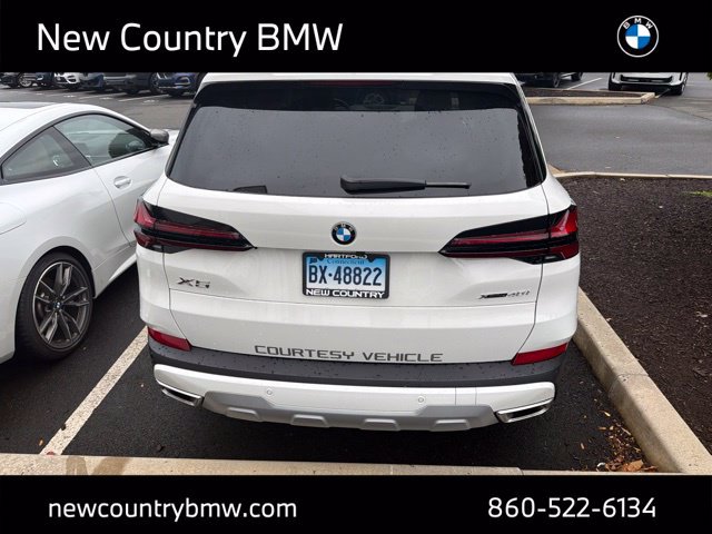 Used 2026 BMW X5 xDrive50e AWD/4WD image 5