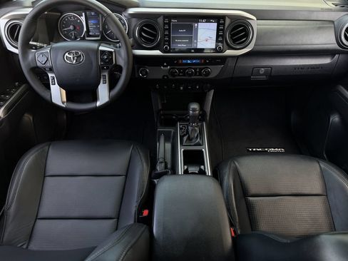 Used 2023 Toyota Tacoma Limited RWD image 12