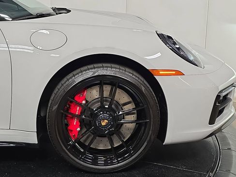 Certified 2024 Porsche 911 Targa 4 GTS AWD/4WD image 11