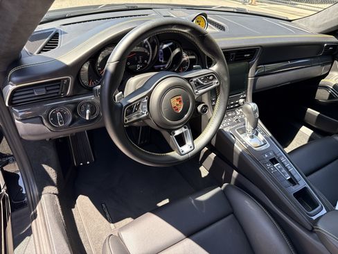 Used 2019 Porsche 911 Turbo AWD/4WD image 14