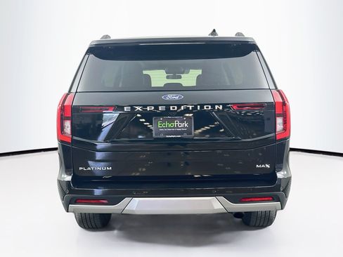 Used 2025 Ford Expedition Max Platinum AWD/4WD image 7