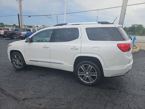 Used 2018 GMC Acadia Denali AWD/4WD image 13