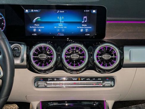 Certified 2023 Mercedes-Benz GLB 250 image 17