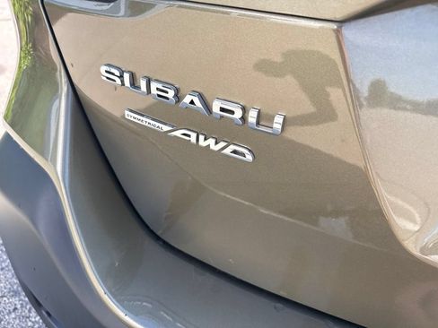 Used 2024 Subaru Outback Premium AWD/4WD image 23