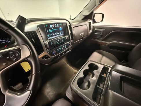 Used 2018 GMC Sierra 1500 SLE image 82