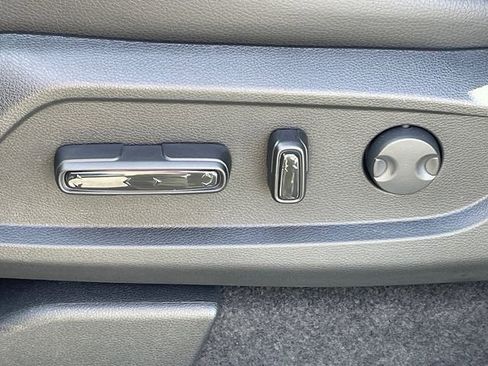 New 2025 Honda Pilot EX-L image 12