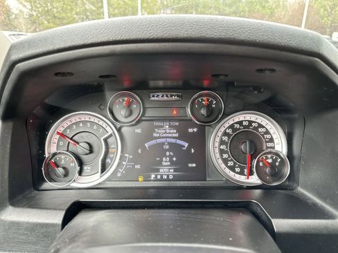 Used 2023 RAM 1500 Classic SLT w/ Trailer & Traction Group image 10