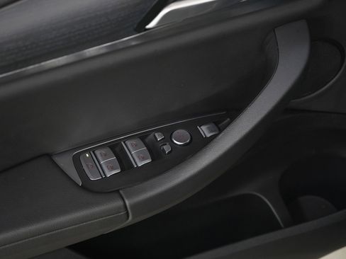 Used 2022 BMW X3 xDrive30i w/ Convenience Package image 21