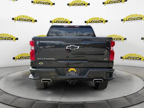 Used 2024 Chevrolet Silverado 1500 LT Trail Boss w/ Convenience Package II image 3