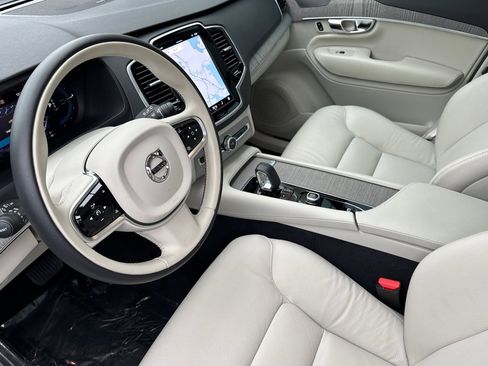 Certified 2025 Volvo XC90 T8 Plus w/ Protection Package image 14
