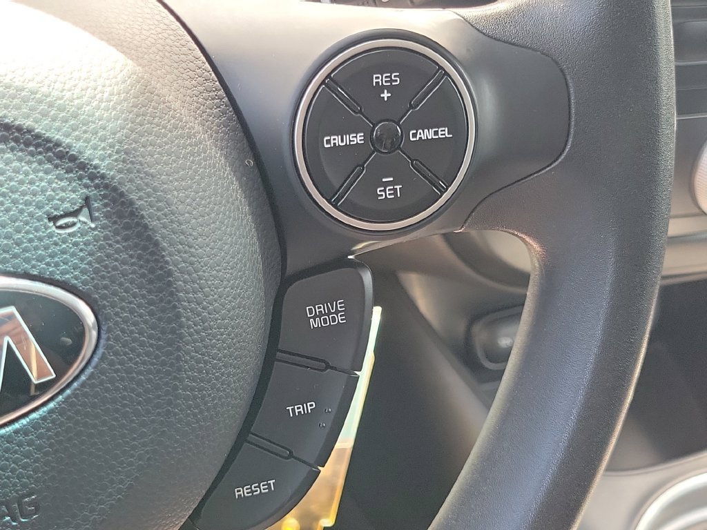 Used 2019 Kia Soul FWD image 30