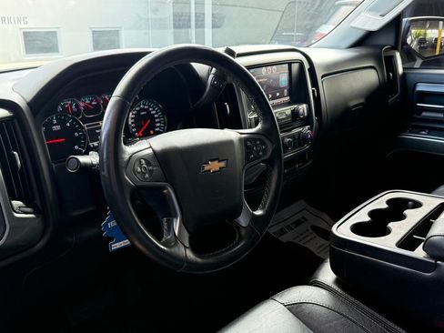 Used 2015 Chevrolet Silverado 1500 LT w/ LT Convenience Package RWD image 2
