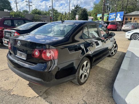 Used 2009 Volkswagen Jetta GLI image 5