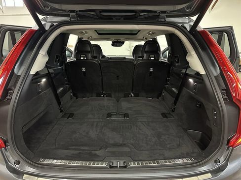Used 2016 Volvo XC90 T8 Inscription w/ Vision Package image 15