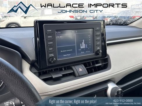 Used 2019 Toyota RAV4 XLE image 25