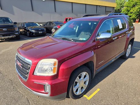 Used 2016 GMC Terrain SLE w/ Technology Package AWD/4WD image 3