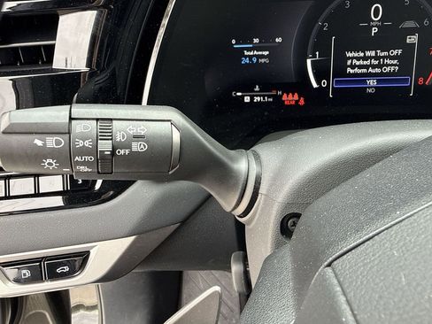 Used 2025 Lexus RX 350 Premium w/ Accessory Package (Z1) image 28