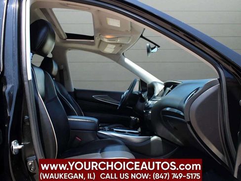 Used 2017 INFINITI QX60 AWD w/ Premium Package image 11
