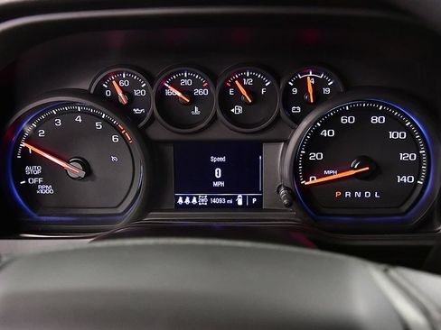 Used 2025 Chevrolet Silverado 1500 Custom w/ Turbomax Blackout Package AWD/4WD image 19