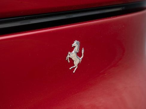 Used 2025 Ferrari Purosangue AWD/4WD image 23