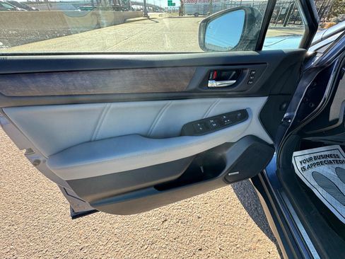 Used 2018 Subaru Outback 2.5i Limited image 26