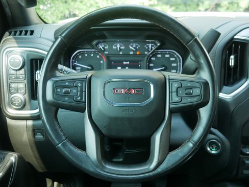 Used 2020 GMC Sierra 1500 AT4 w/ AT4 Premium Package image 6
