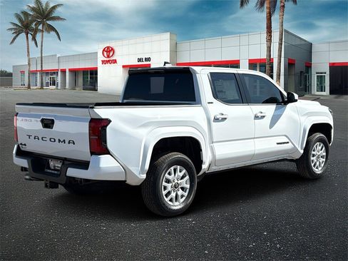 New 2026 Toyota Tacoma SR5 image 3