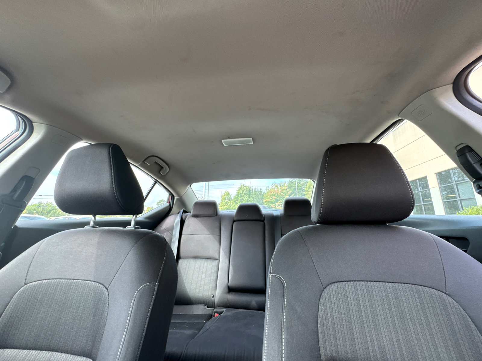 Used 2024 Nissan Altima 2.5 SV FWD image 30