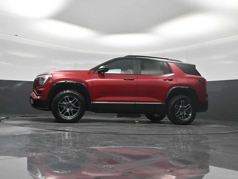 New 2027 GMC Terrain AT4 w/ LPO, Black Badging Package AWD/4WD image 21