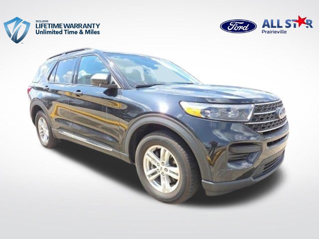 Certified 2024 Ford Explorer XLT RWD image 1