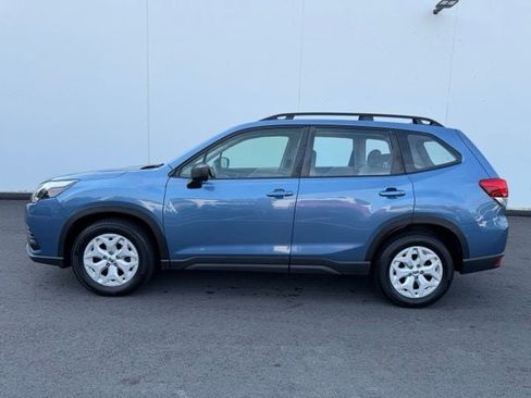 Used 2022 Subaru Forester AWD/4WD image 10