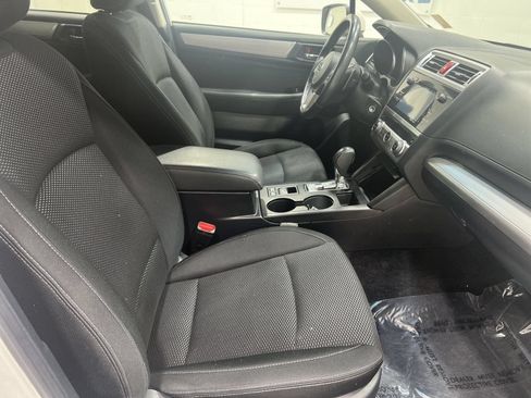 Used 2015 Subaru Outback 2.5i Premium AWD/4WD image 24