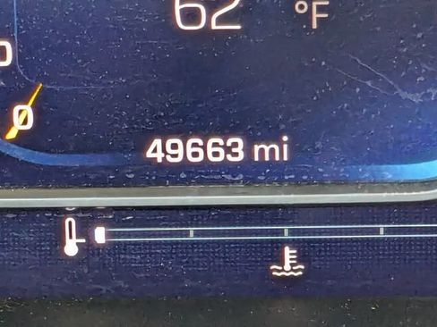 Used 2024 Chevrolet Silverado 3500 High Country image 27