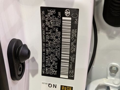 New 2026 Toyota Crown Signia Limited image 17