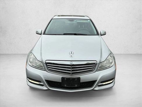 Used 2014 Mercedes-Benz C 300 4MATIC Sedan image 2
