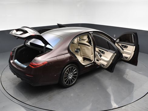 Used 2021 Mercedes-Benz S 580 4MATIC Sedan image 28