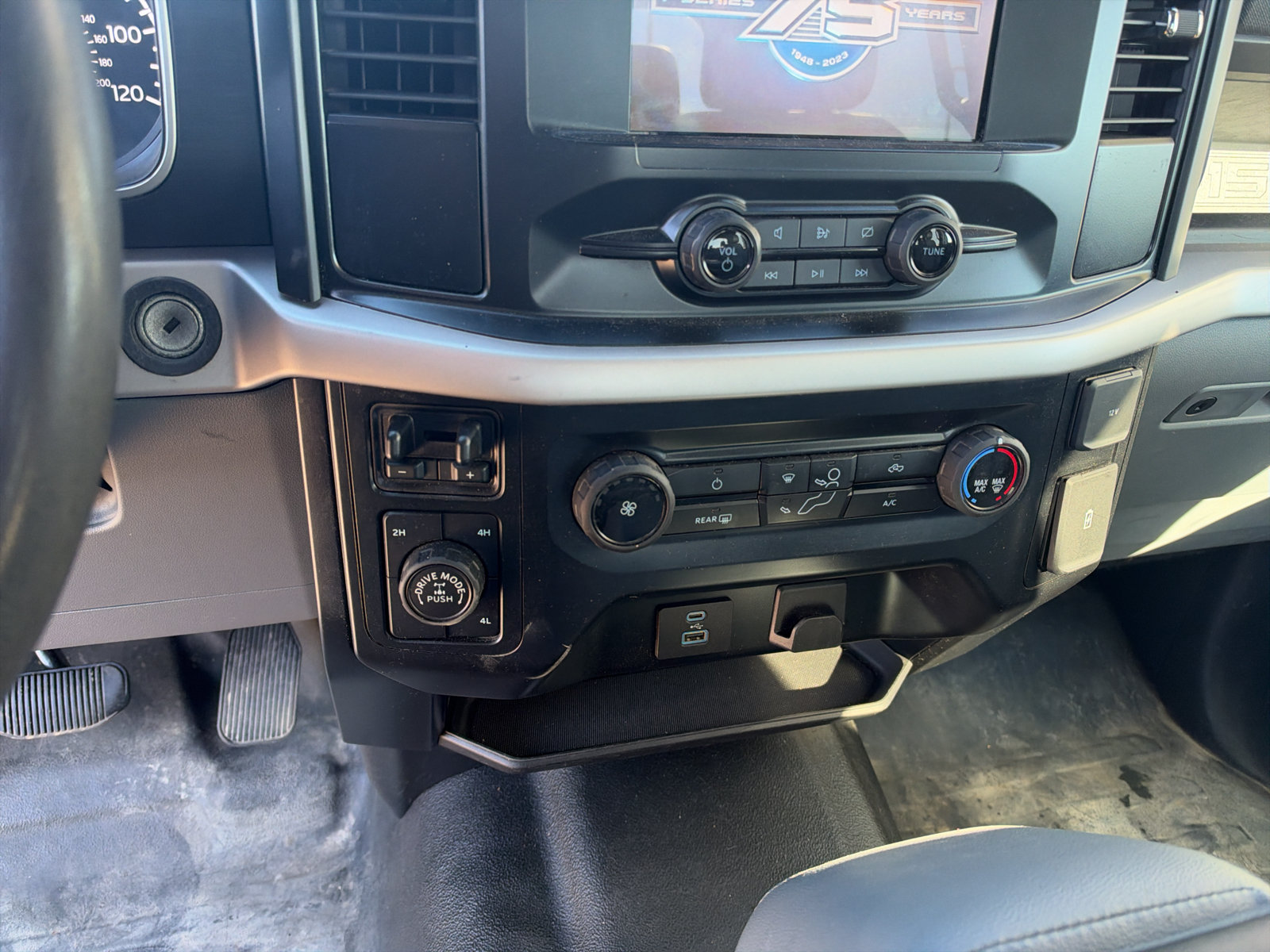 Used 2023 Ford F150 XL w/ Max Trailer Tow Package AWD/4WD image 16