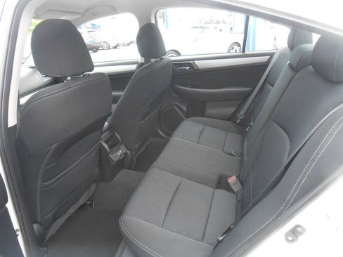 Used 2019 Subaru Legacy 2.5i Premium AWD/4WD image 11