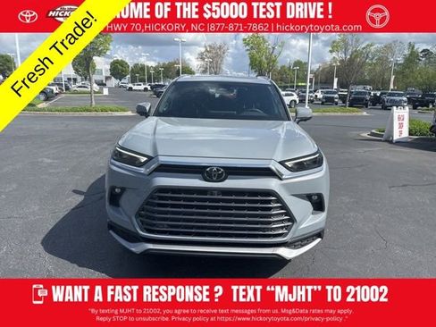 Used 2026 Toyota Grand Highlander AWD Hybrid image 3