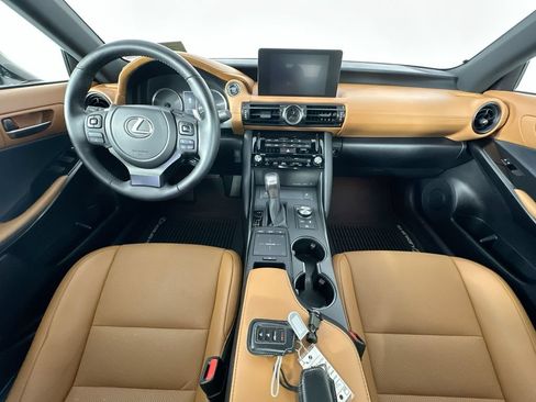 Used 2025 Lexus IS 350 F Sport RWD image 10