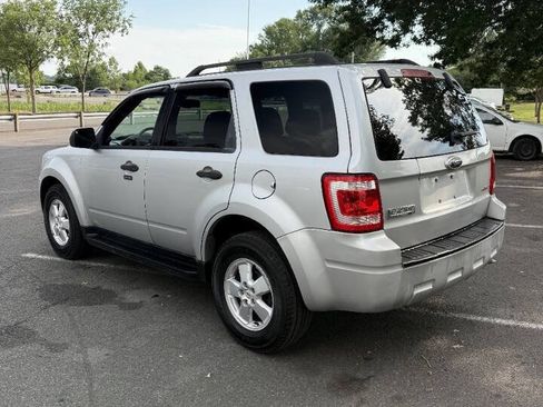 Used 2009 Ford Escape XLT AWD/4WD image 4